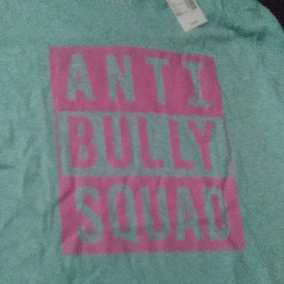 A long sleeve t-shirt - Picture 1 of 1